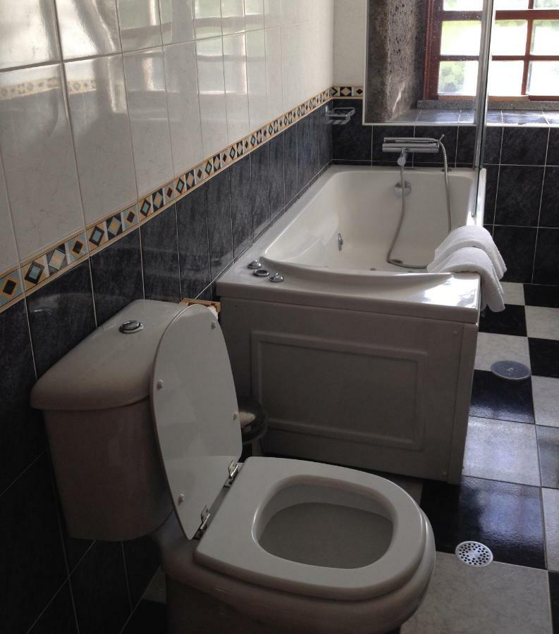 Fajã de Santo Amaro Residencial A Quinta Bed & Breakfast エクステリア 写真